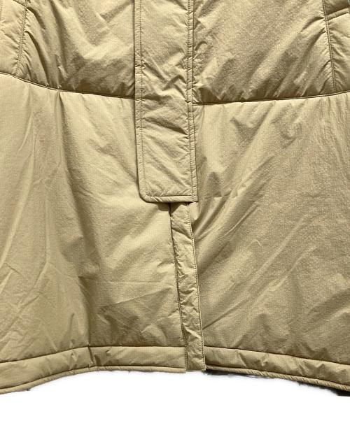COMME des GARCONS HOMME（コムデギャルソン オム）COMME des GARCONS HOMME (コムデギャルソン オム) 22AWエステルリップクロス PRIMALOFT中綿コート ベージュ サイズ:Lの古着・服飾アイテム