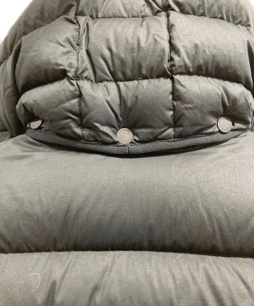 MONCLER（モンクレール）MONCLER (モンクレール) OFFWHITE (オフホワイト) コラボダウンジャケット ブラック サイズ:2の古着・服飾アイテム