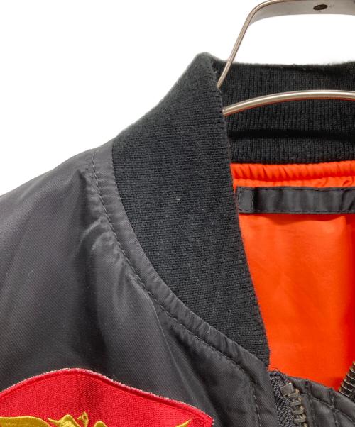 AVIREX（アヴィレックス）AVIREX (アヴィレックス) MA-1 TOPGUN CUSTOM ブラック サイズ:Lの古着・服飾アイテム