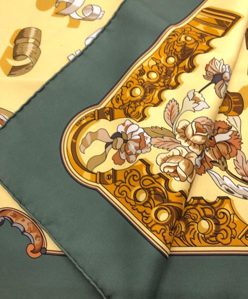 HERMES（エルメス）HERMES (エルメス) copeaux シルクスカーフ ベージュ×カーキの古着・服飾アイテム