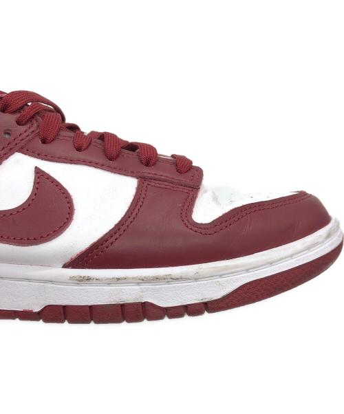 NIKE（ナイキ）NIKE (ナイキ) DUNK LOW RETRO ローカットスニーカー ホワイト×レッド サイズ:US8.5の古着・服飾アイテム