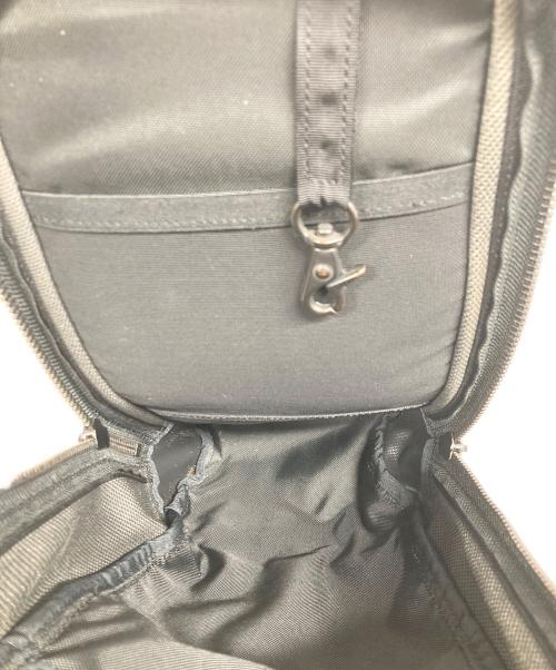 PORTER（ポーター）PORTER (ポーター) SLING SHOULDER BAG ブラックの古着・服飾アイテム