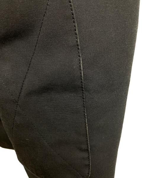 CANADA GOOSE（カナダグース）CANADA GOOSE (カナダグース) RUSSELL PARKA ネイビー サイズ:Ｍの古着・服飾アイテム