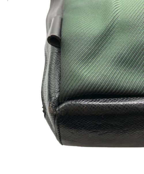 LOUIS VUITTON（ルイ ヴィトン）LOUIS VUITTON (ルイ ヴィトン) タイガ グリーン×ブラックの古着・服飾アイテム