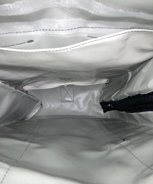 FREITAG（フライターグ）FREITAG (フライターグ) バックパック ホワイト×ブラックの古着・服飾アイテム