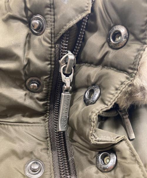 BURBERRY BLACK LABEL（バーバリーブラックレーベル）BURBERRY BLACK LABEL (バーバリーブラックレーベル) ラビットファー付きダウンジャケット カーキ サイズ:Lの古着・服飾アイテム