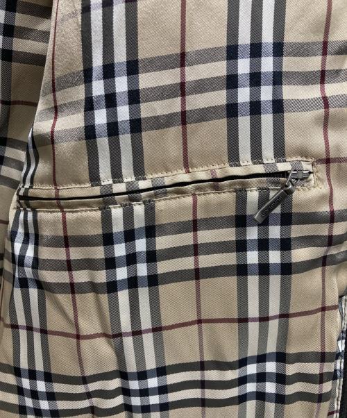 BURBERRY BLACK LABEL（バーバリーブラックレーベル）BURBERRY BLACK LABEL (バーバリーブラックレーベル) ラビットファー付きダウンジャケット カーキ サイズ:Lの古着・服飾アイテム