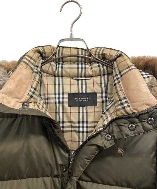 BURBERRY BLACK LABEL（バーバリーブラックレーベル）BURBERRY BLACK LABEL (バーバリーブラックレーベル) ラビットファー付きダウンジャケット カーキ サイズ:Lの古着・服飾アイテム
