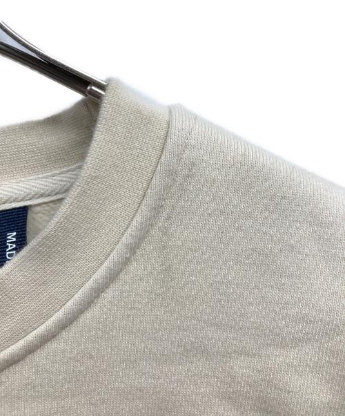 KITH（キス）KITH (キス) クイーンズ カレッジ クルーネック スウェットトレーナー ベージュ サイズ:Lの古着・服飾アイテム