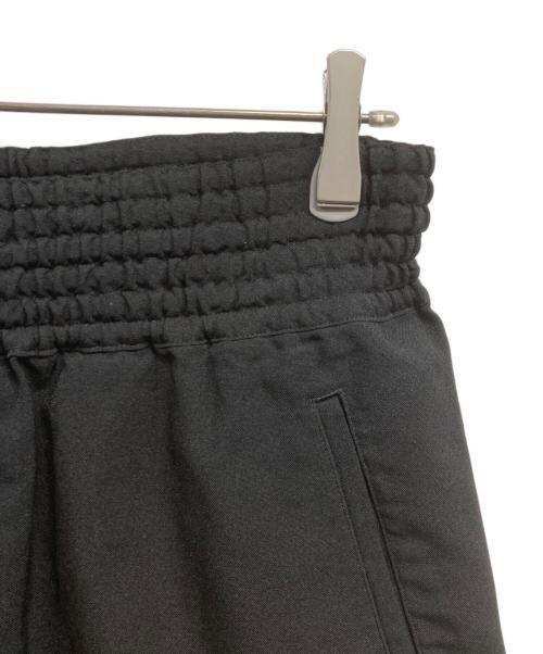 BLACK COMME des GARCONS（ブラックコムデギャルソン）BLACK COMME des GARCONS (ブラックコムデギャルソン) 縮絨ショートパンツ ブラック サイズ:Mの古着・服飾アイテム