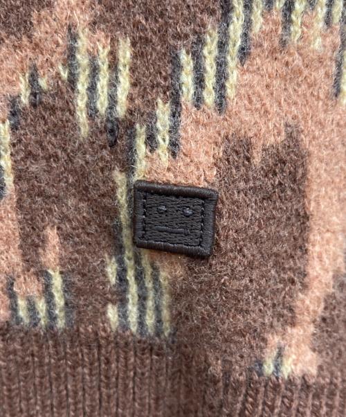 Acne studios（アクネ ストゥディオス）Acne studios (アクネ ストゥディオス) フェイスパッチ Ｖネックカーディガン ブラウン サイズ:XSの古着・服飾アイテム