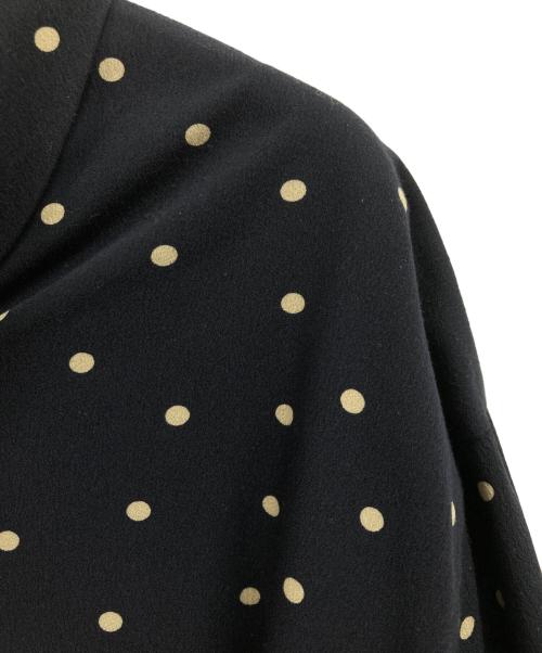 LOEFF（ロエフ）LOEFF (ロエフ) ドット バックリボン ハイネックブラウス ネイビー サイズ:ＦＲＥＥの古着・服飾アイテム