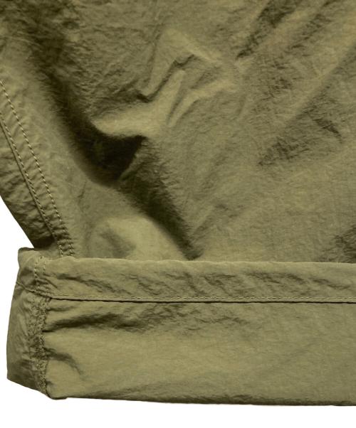 GRAMICCI（グラミチ）GRAMICCI (グラミチ) LOWERCASE (ロウワーケース) NYLON TRACK PANT カーキ サイズ:Lの古着・服飾アイテム