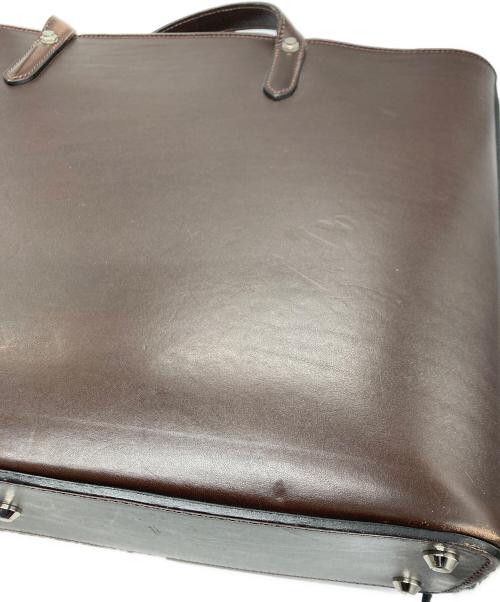 万双（マンソウ）万双 (マンソウ) ブライドルトートバッグ ブラウンの古着・服飾アイテム