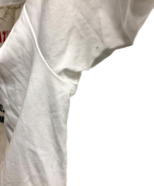 MM6 Maison Margiela（エムエムシックスメゾンマルジェラ）MM6 Maison Margiela (エムエムシックスメゾンマルジェラ) INVITATION Tシャツ ホワイト サイズ:Sの古着・服飾アイテム