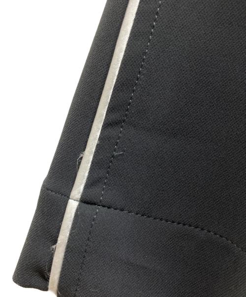 Needles（ニードルズ）Needles (ニードルズ) STUDIOUS (ステュディオス) Piping Cowboy Pant グレー サイズ:XSの古着・服飾アイテム