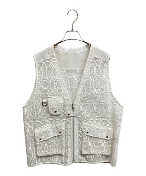 PUBLIC TOKYO（パブリックトウキョウ）PUBLIC TOKYO (パブリックトウキョウ) エンブロイダリーポケッツジレ ホワイト サイズ:Freeの古着・服飾アイテム