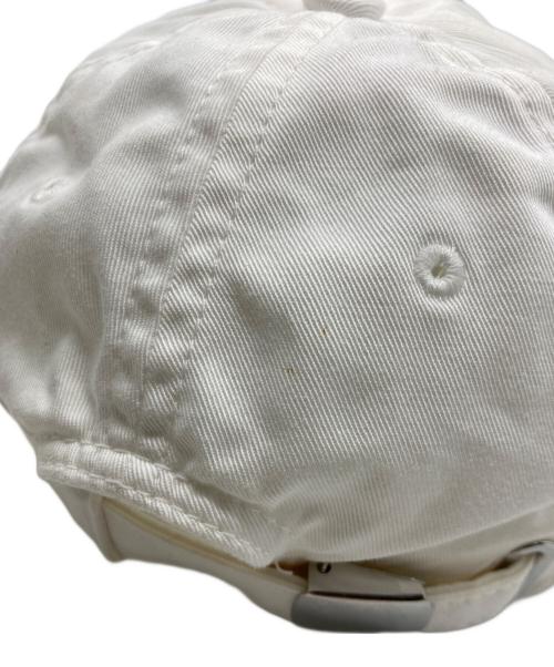 BALENCIAGA（バレンシアガ）BALENCIAGA (バレンシアガ) キャップ ホワイトの古着・服飾アイテム