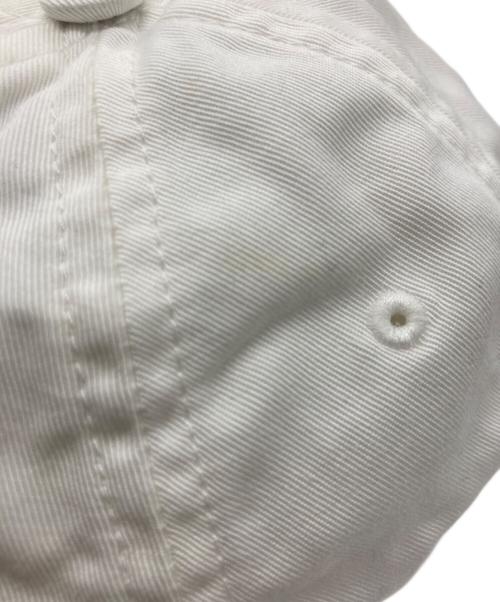 BALENCIAGA（バレンシアガ）BALENCIAGA (バレンシアガ) キャップ ホワイトの古着・服飾アイテム