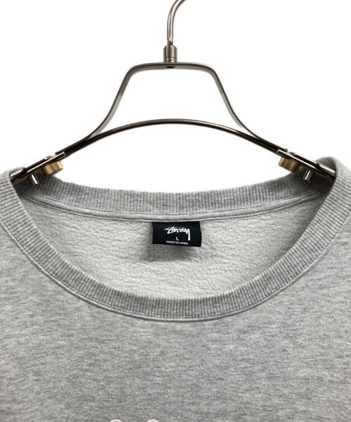 stussy（ステューシー）stussy (ステューシー) LOGO CREW SWEAT グレー サイズ:Lの古着・服飾アイテム