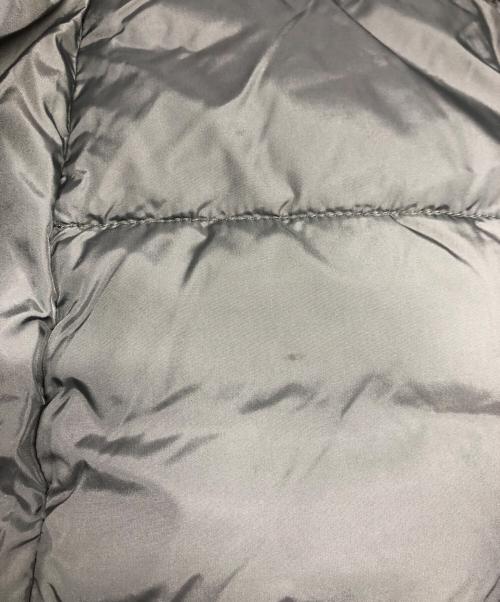 MONCLER（モンクレール）MONCLER (モンクレール) ダウンコート グレーの古着・服飾アイテム