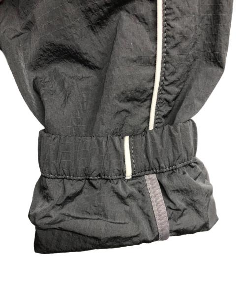 THE NORTH FACE（ザ ノース フェイス）THE NORTH FACE (ザ ノース フェイス) ナイロンジャケット グレー サイズ:Sの古着・服飾アイテム