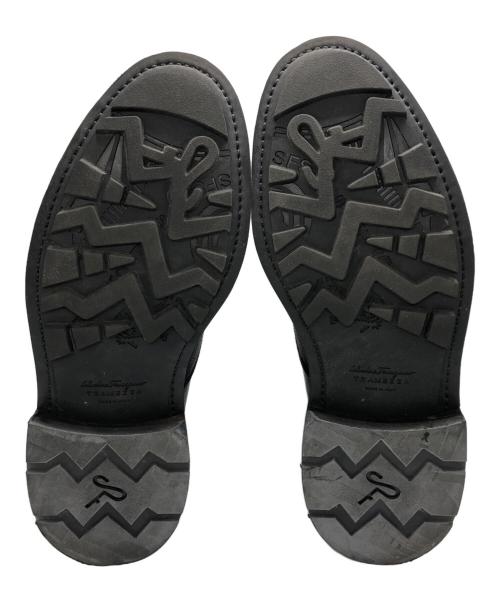 Salvatore Ferragamo（サルヴァトーレ フェラガモ）Salvatore Ferragamo (サルヴァトーレ フェラガモ) シボ革 プレーントゥシューズ ブラック サイズ:8の古着・服飾アイテム