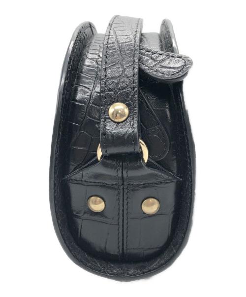 A.P.C.（アーペーセー）A.P.C. (アーペーセー) 型押しハーフムーンショルダーバッグ ブラックの古着・服飾アイテム