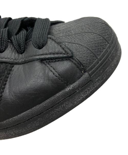 adidas（アディダス）adidas (アディダス) SUPERSTAR ADV × KADER ローカットスニーカー ブラック サイズ:9の古着・服飾アイテム