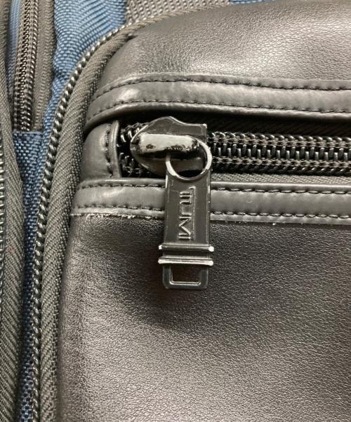 TUMI（トゥミ）TUMI (トゥミ) Alpha Bravo ブラック×ネイビーの古着・服飾アイテム