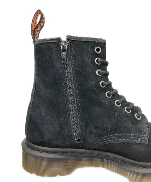 Dr.Martens（ドクターマーチン）Dr.Martens (ドクターマーチン) BEAMS (ビームス) 別注8ホールスウェードブーツ ブラック サイズ:UK4の古着・服飾アイテム