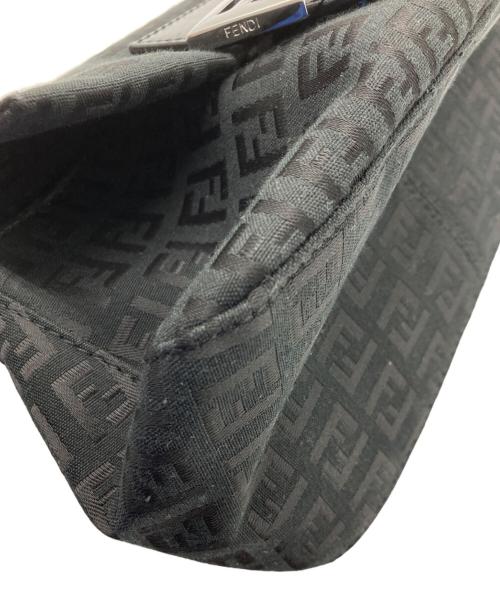 FENDI（フェンディ）FENDI (フェンディ) ミニマンバケットバッグ ブラックの古着・服飾アイテム