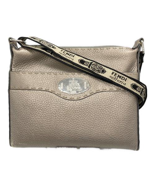 FENDI（フェンディ）FENDI (フェンディ) セレリアショルダーバッグ シルバーの古着・服飾アイテム