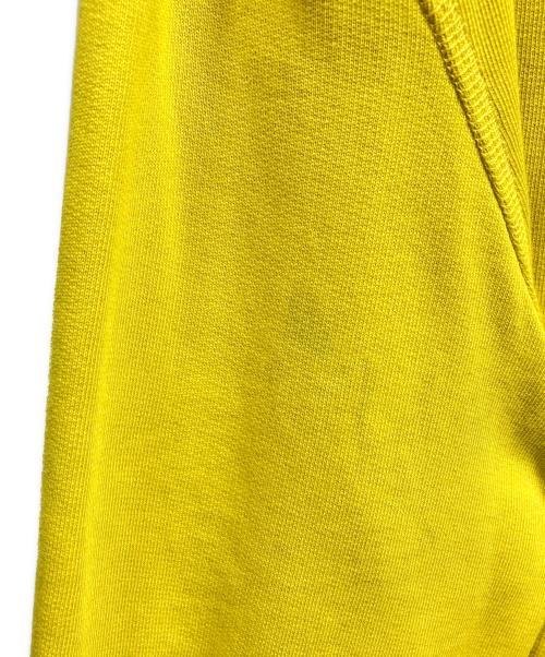 ARMANI EXCHANGE（アルマーニ エクスチェンジ）ARMANI EXCHANGE (アルマーニ エクスチェンジ) クルーネックスウェット イエロー サイズ:Lの古着・服飾アイテム