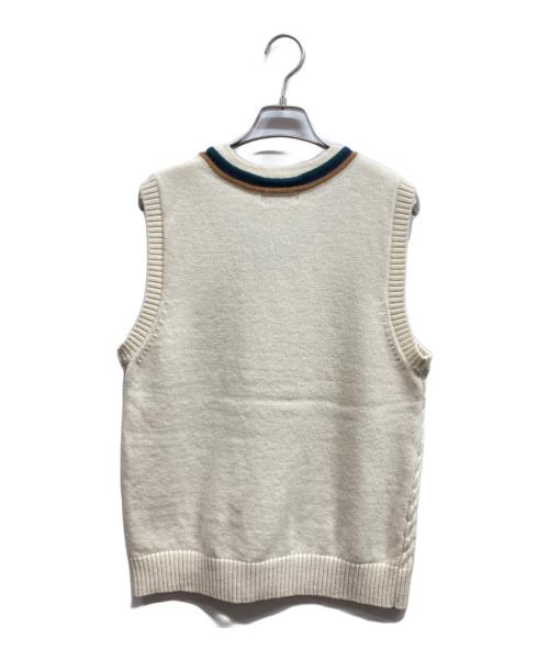 FRED PERRY（フレッドペリー）FRED PERRY (フレッドペリー) チルデンニットベスト ホワイト サイズ:Mの古着・服飾アイテム
