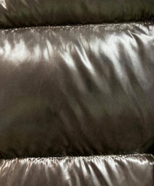 MONCLER（モンクレール）MONCLER (モンクレール) EVER ダウンジャケット ブラウン サイズ:3の古着・服飾アイテム