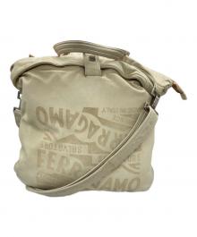 Salvatore Ferragamo（サルヴァトーレ フェラガモ）の古着「プリントロゴショルダーバッグ」｜アイボリー