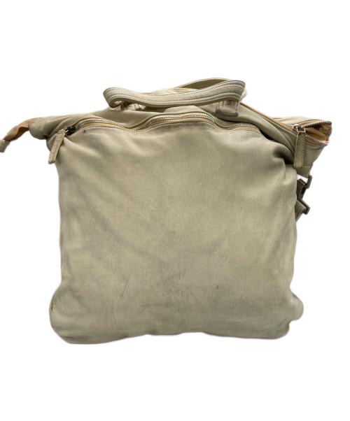 Salvatore Ferragamo（サルヴァトーレ フェラガモ）Salvatore Ferragamo (サルヴァトーレ フェラガモ) プリントロゴショルダーバッグ アイボリーの古着・服飾アイテム