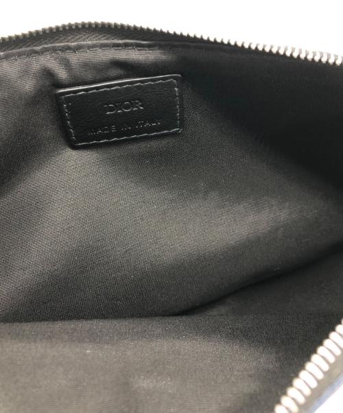 DIOR HOMME（ディオール オム）Dior Homme (ディオール オム) 空山基 (ソラヤマ ハジメ) トロッター柄クラッチバッグ ネイビーの古着・服飾アイテム