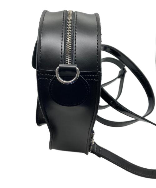 Dr.Martens（ドクターマーチン）Dr.Martens (ドクターマーチン) 2way ハート ショルダーバッグ バックパック ブラックの古着・服飾アイテム