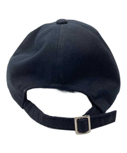 JOHN LAWRENCE SULLIVAN（ジョン ローレンス サリバン）JOHN LAWRENCE SULLIVAN (ジョン ローレンス サリバン) EMBROIDERED CAP WITH BOTTLE OPENER/サリバンキャップ ブラックの古着・服飾アイテム
