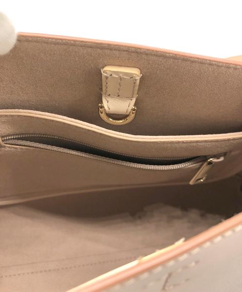 FURLA（フルラ）FURLA (フルラ) Gilda2WAYショルダーバッグ ベージュの古着・服飾アイテム