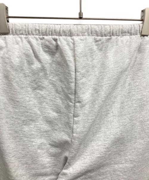 YEEZY（イージー）YEEZY (イージー) Gosha Rubchinskiy (ゴーシャラブチンスキー) スウェットパンツ/YEEZY/Gosha Rubchinskiy グレー サイズ:不明の古着・服飾アイテム