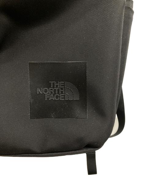 THE NORTH FACE（ザ ノース フェイス）THE NORTH FACE (ザ ノース フェイス) Shuttle DAYPACK Slim ブラックの古着・服飾アイテム
