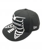 SUPREME×New Eraシュプリーム×ニューエラ）の古着「Bones Box Logo」｜ブラック