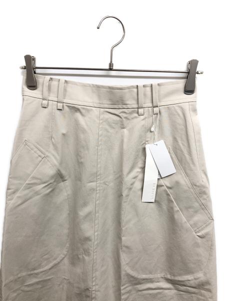 GALERIE VIE（ギャルリーヴィー）GALERIE VIE (ギャルリーヴィー) バウンシーウェザー アシンメトリースリットマキシスカート アイボリー サイズ:36 未使用品の古着・服飾アイテム