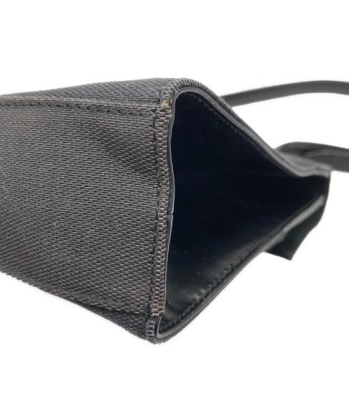 GUCCI（グッチ）GUCCI (グッチ) ワンショルダーバッグ ブラックの古着・服飾アイテム