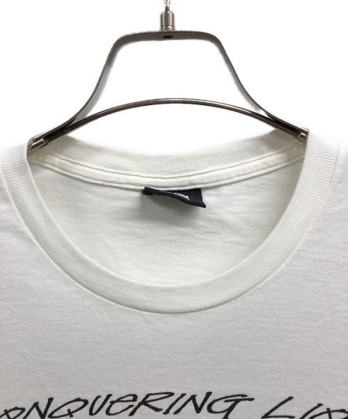 stussy（ステューシー）stussy (ステューシー) Conquering Lion Of The Tribe フォトT ホワイト サイズ:Sの古着・服飾アイテム