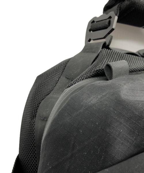 CODEOFBELL（コードオブベル）CODEOFBELL (コードオブベル) ボディバッグ ブラックの古着・服飾アイテム