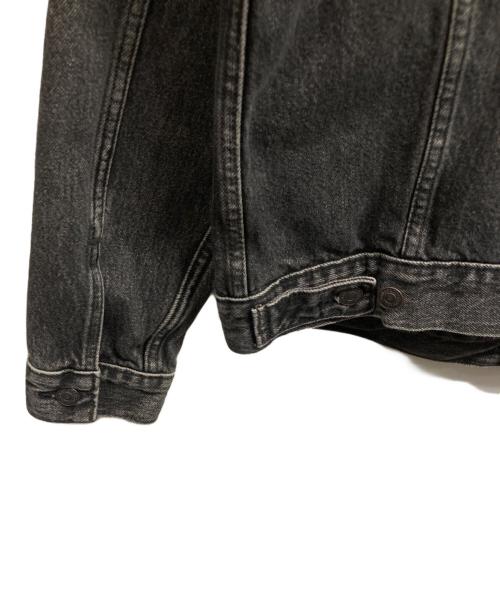 LEVI'S（リーバイス）LEVI'S (リーバイス) TYPE3 トラッカージャケット ブラック サイズ:Mの古着・服飾アイテム